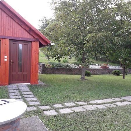 Matyas Apartman Tard Экстерьер фото