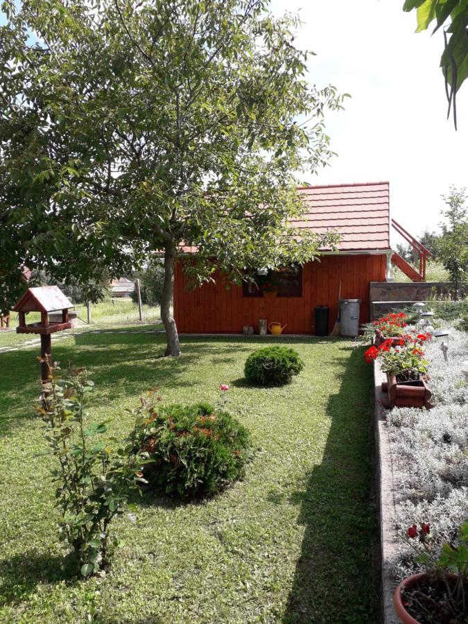 Matyas Apartman Tard Экстерьер фото