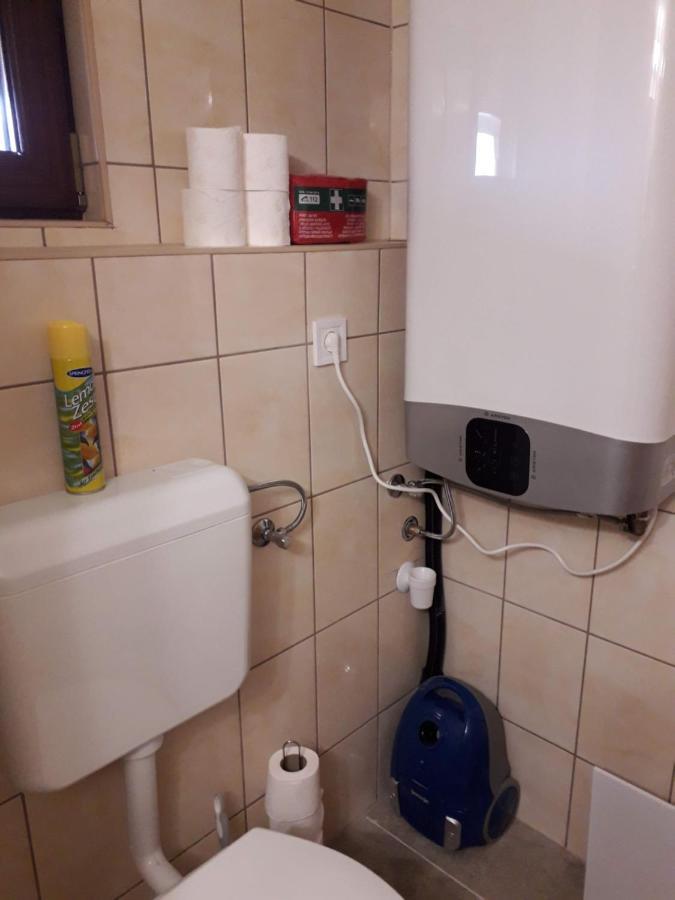 Matyas Apartman Tard Экстерьер фото