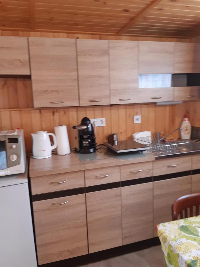 Matyas Apartman Tard Экстерьер фото